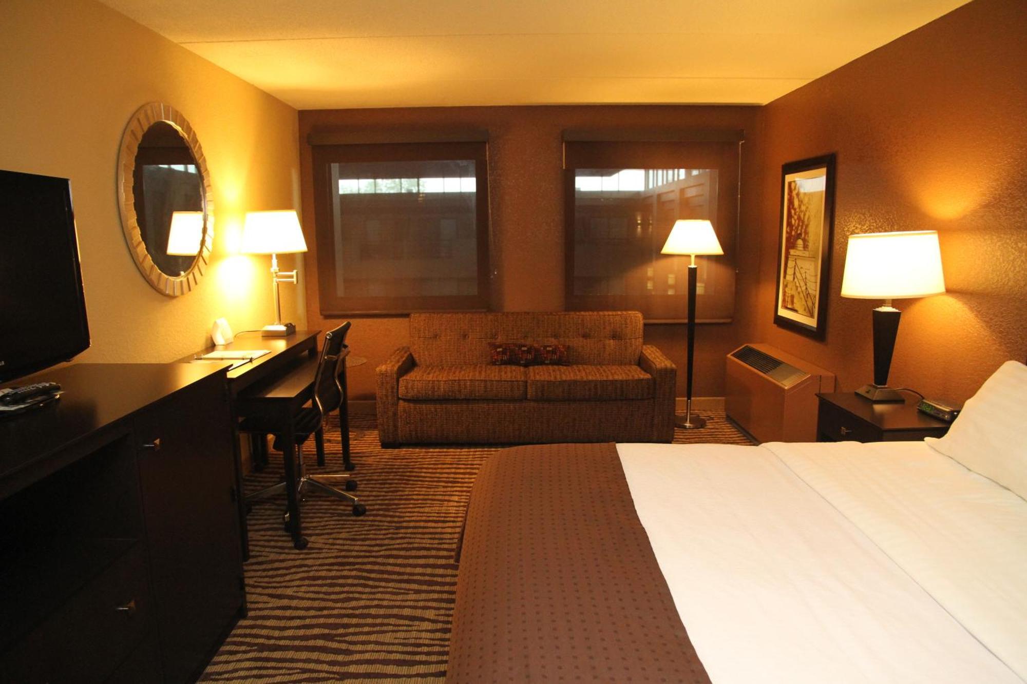 Holiday Inn - Manitowoc Kültér fotó