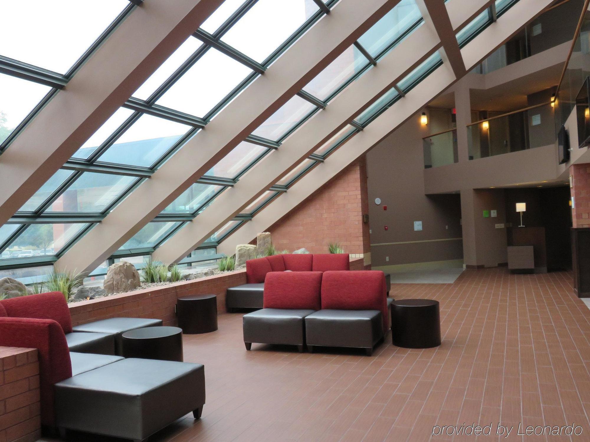 Holiday Inn - Manitowoc Kültér fotó